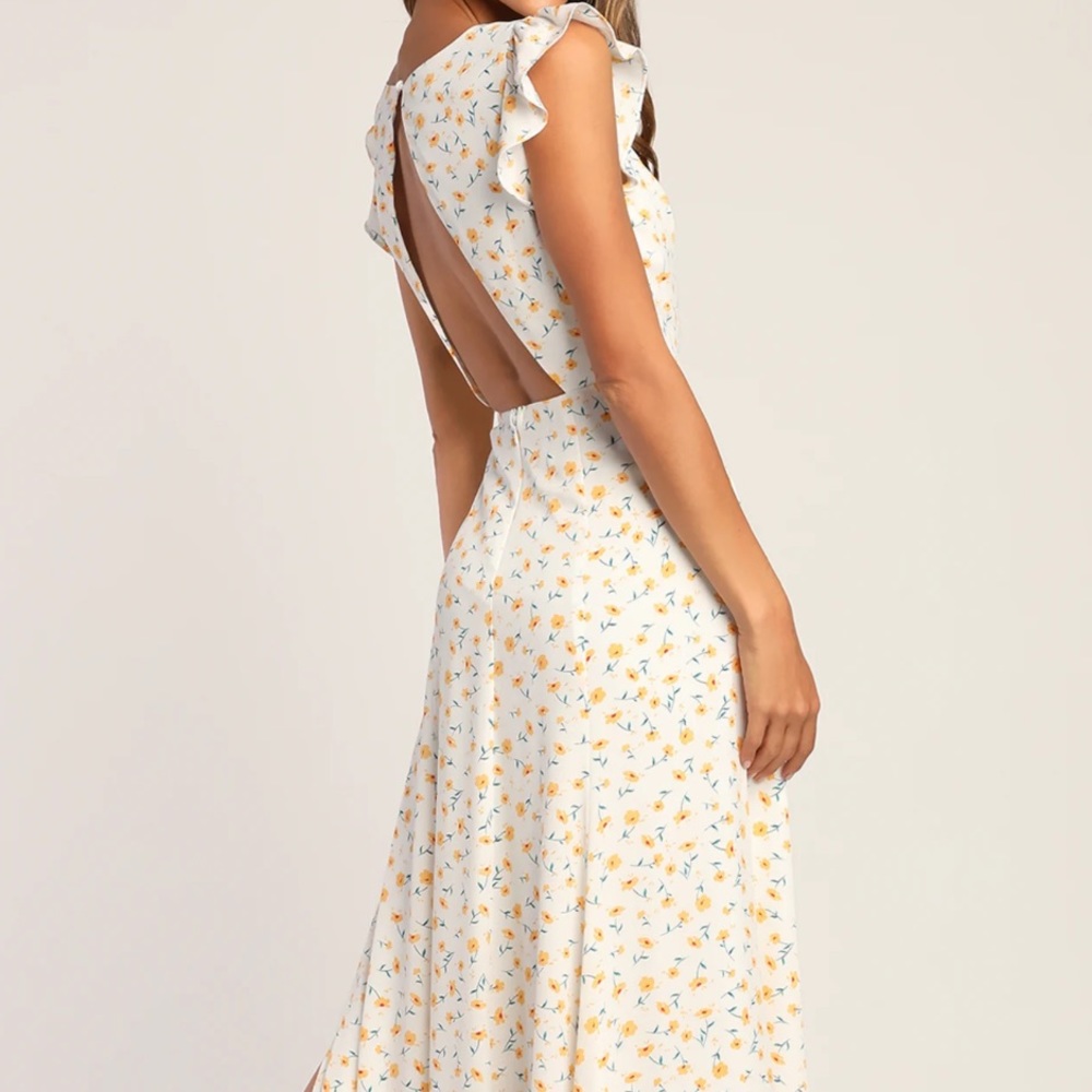 Fresh Picked White Floral Print Backless Maxi Dress Lulus Size Small NWT